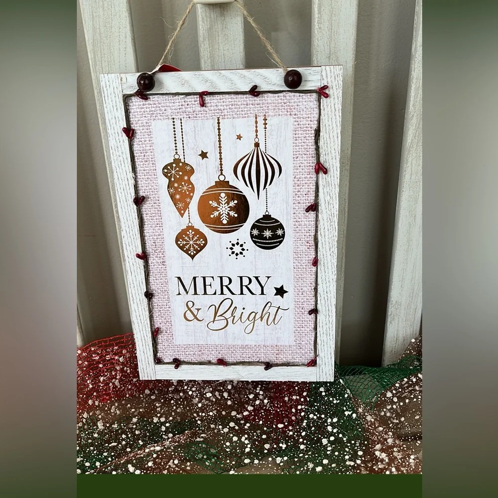 Clearance ~  Christmas Holiday Door-Wall Hanging 🎄🆕🎄 A 2 For $14 item